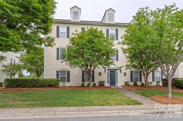 3839 Carl Parmer Drive, Harrisburg, NC 28075