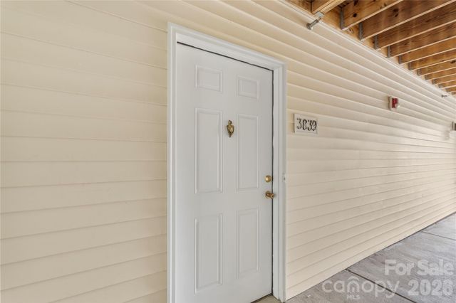 3839 Carl Parmer Drive, Harrisburg, NC 28075