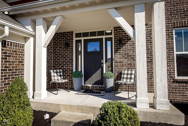 2477 Silver Rose Drive, Avon, IN 46123