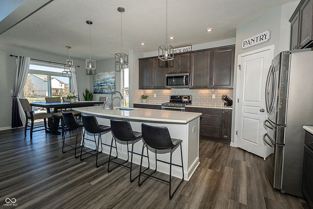 2477 Silver Rose Drive, Avon, IN 46123