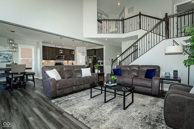 2477 Silver Rose Drive, Avon, IN 46123