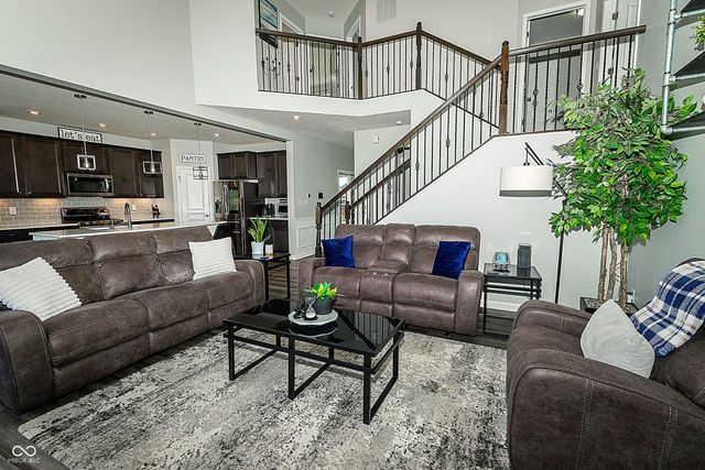 2477 Silver Rose Drive, Avon, IN 46123