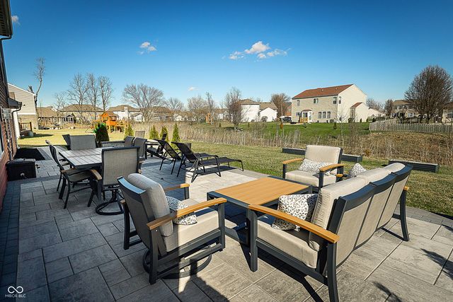 2477 Silver Rose Drive, Avon, IN 46123