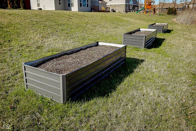 2477 Silver Rose Drive, Avon, IN 46123