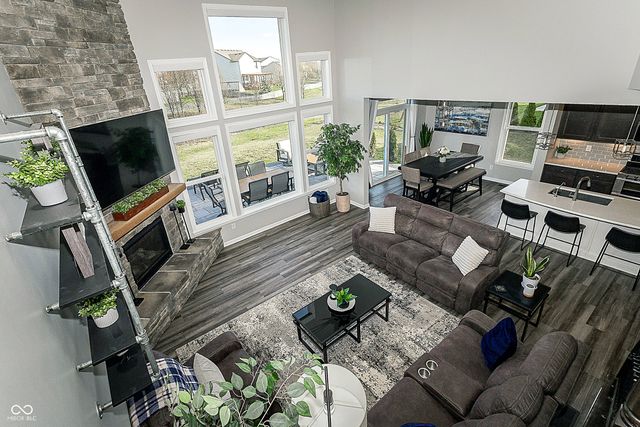 2477 Silver Rose Drive, Avon, IN 46123