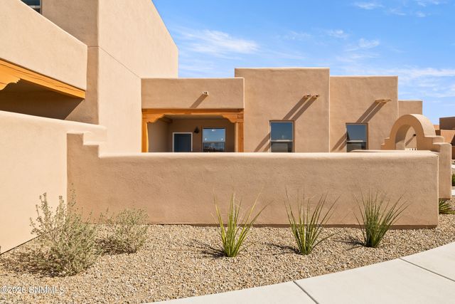 4285 Nambe Court, Las Cruces, NM 88011