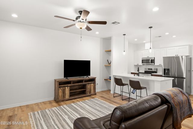 4285 Nambe Court, Las Cruces, NM 88011