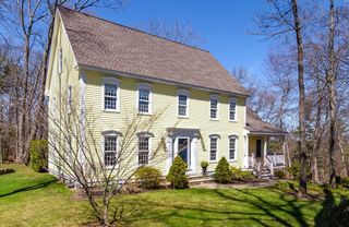 22 Long Hill Rd, Georgetown, MA 01833