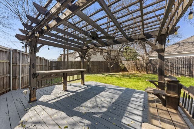 3416 Cockrell Avenue, Fort Worth, TX 76109