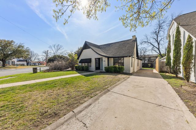 3416 Cockrell Avenue, Fort Worth, TX 76109