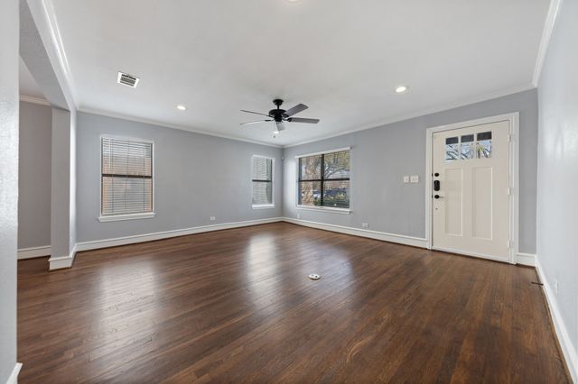 3416 Cockrell Avenue, Fort Worth, TX 76109