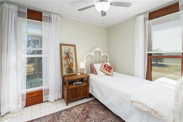 3019 Pawnee Road, Ottawa, KS 66067