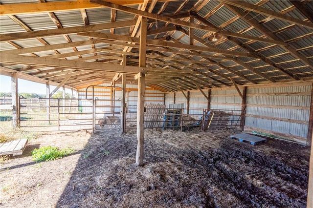 3019 Pawnee Road, Ottawa, KS 66067