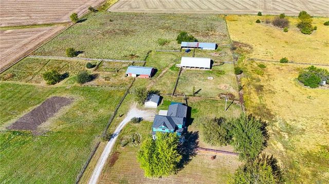 3019 Pawnee Road, Ottawa, KS 66067