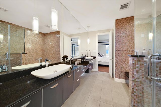1407 Hickory Street, Houston, TX 77007