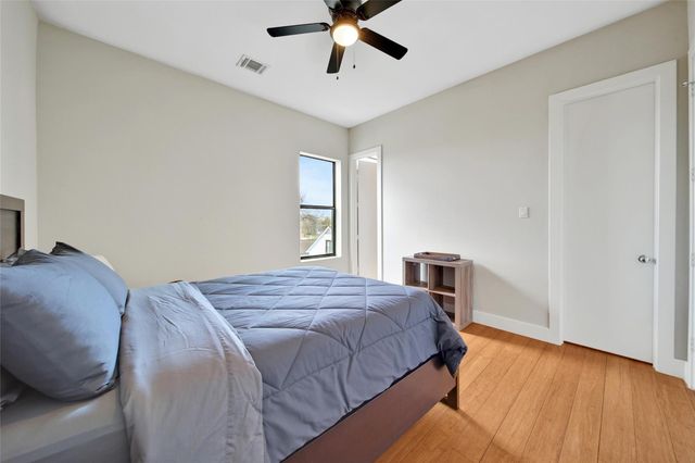 1407 Hickory Street, Houston, TX 77007