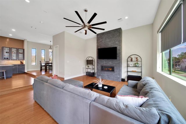 1407 Hickory Street, Houston, TX 77007