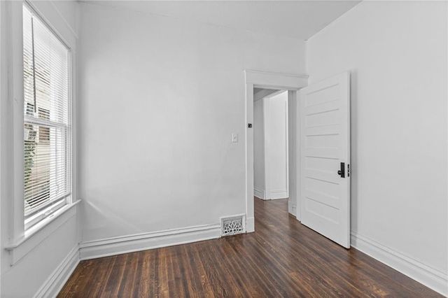 805 Spruce Avenue, Kansas City, MO 64124