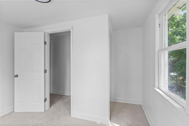 805 Spruce Avenue, Kansas City, MO 64124