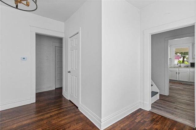 805 Spruce Avenue, Kansas City, MO 64124