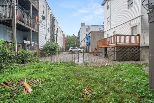 928 Dorchester Ave 12, Boston, MA 02125