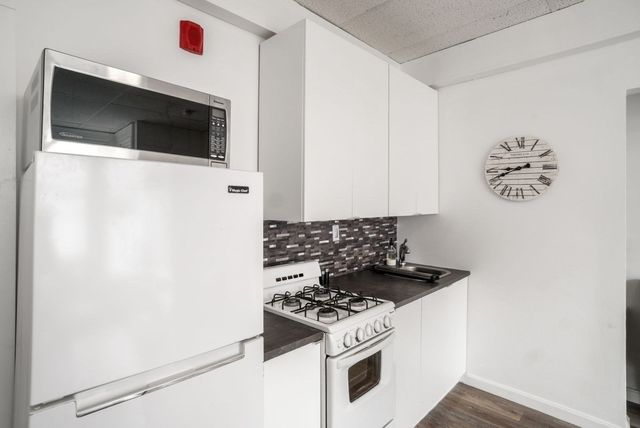 928 Dorchester Ave 12, Boston, MA 02125