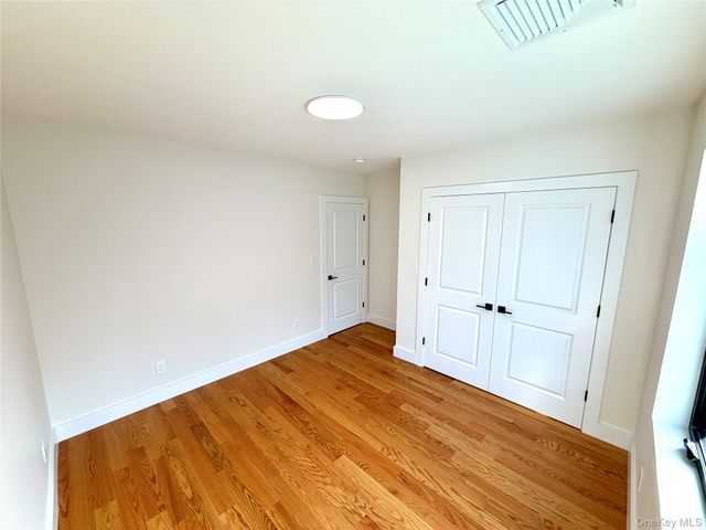 44 New Avenue, Yonkers, NY 10704