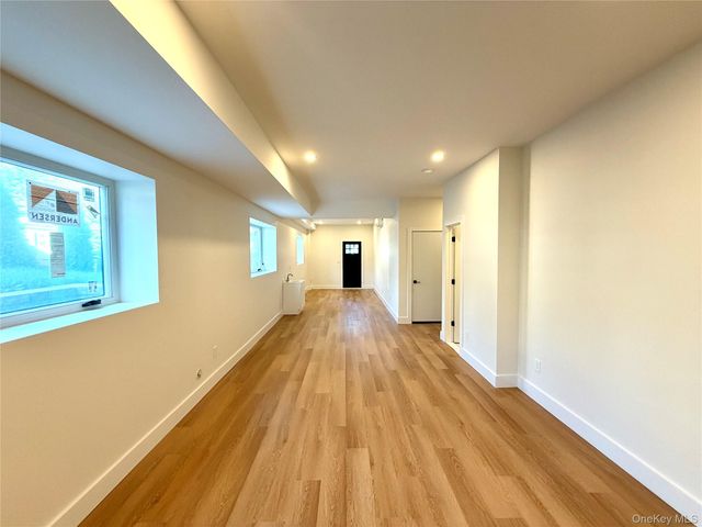 44 New Avenue, Yonkers, NY 10704
