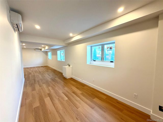 44 New Avenue, Yonkers, NY 10704