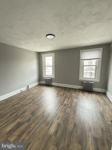 249 E OAK ST, Norristown, PA 19401