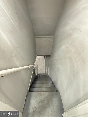 249 E OAK ST, Norristown, PA 19401