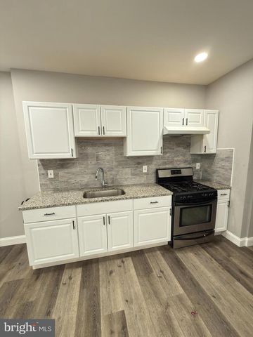 249 E OAK ST, Norristown, PA 19401