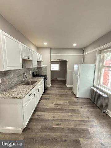 249 E OAK ST, Norristown, PA 19401