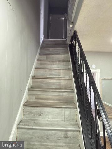 249 E OAK ST, Norristown, PA 19401