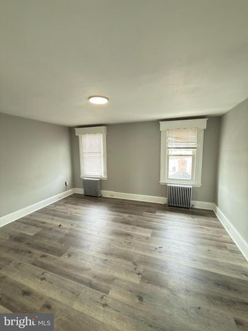 249 E OAK ST, Norristown, PA 19401