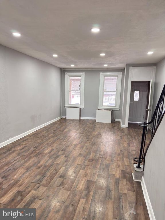 249 E OAK ST, Norristown, PA 19401