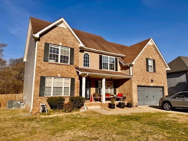 590 Winding Bluff Way, Clarksville, TN 37040