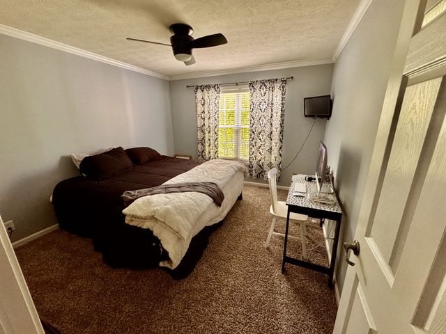 590 Winding Bluff Way, Clarksville, TN 37040