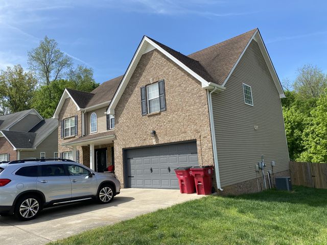 590 Winding Bluff Way, Clarksville, TN 37040