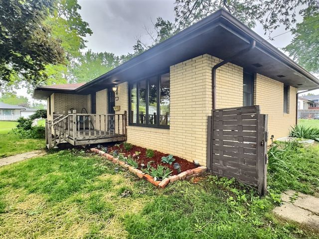 2925 E 41st Street, Des Moines, IA 50317