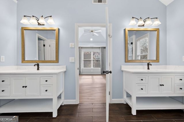 10950 Regal Forest Drive, Johns Creek, GA 30024