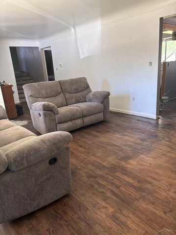 2518 Whitemore Place, Saginaw, MI 48602