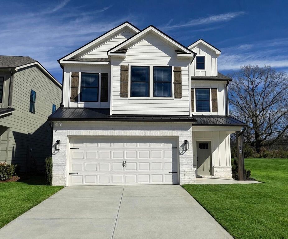 9295 Alban Chase Drive 35, Ooltewah, TN 37363