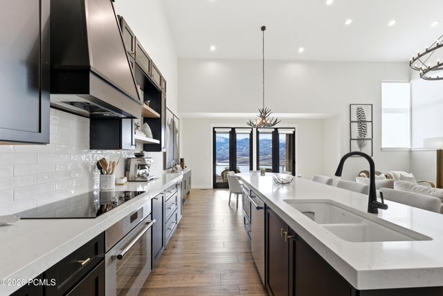 337 E Overlook Loop, Hideout, UT 84036