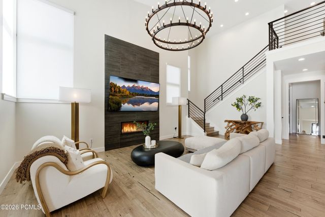 337 E Overlook Loop, Hideout, UT 84036