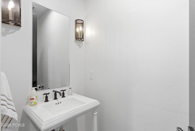 337 E Overlook Loop, Hideout, UT 84036