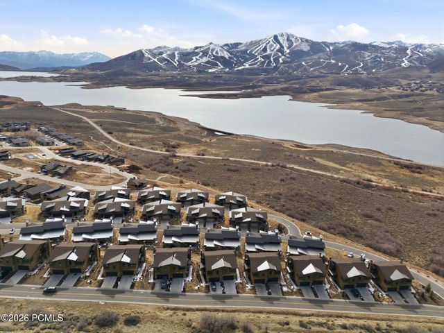 337 E Overlook Loop, Hideout, UT 84036