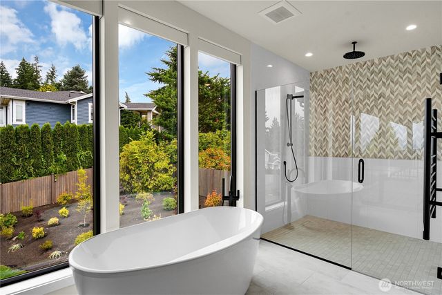 19124 94th Avenue W, Edmonds, WA 98020