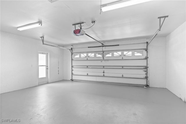 3332 SE 22nd PL, Cape Coral, FL 33904