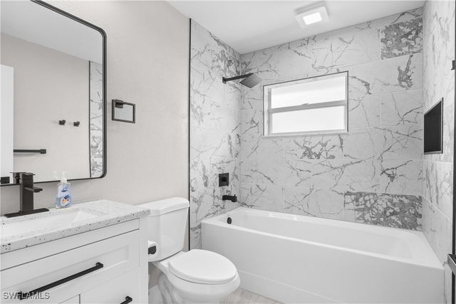 3332 SE 22nd PL, Cape Coral, FL 33904